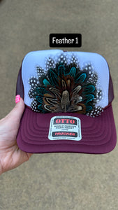 BURGUNDY AND WHITE FEATHER TRUCKER HAT
