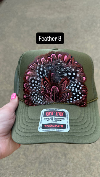 GREEN FEATHER TRUCKER HAT